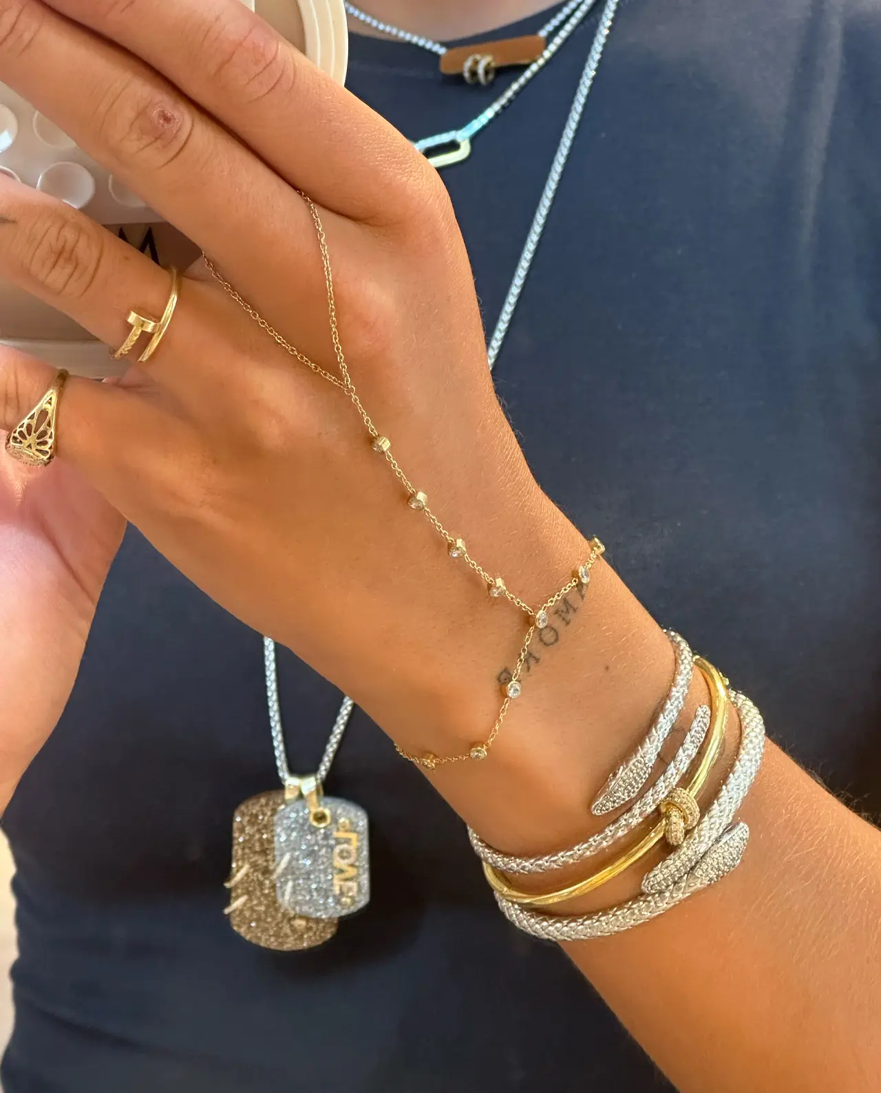 Feline Handchain Armband Goud