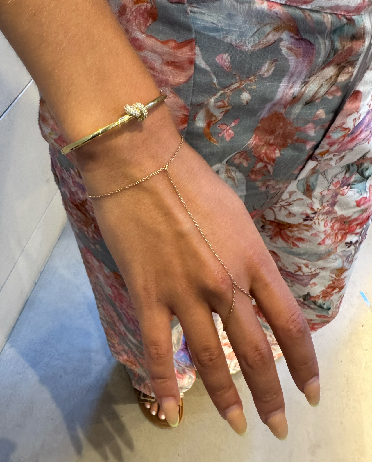 Handchain Armband Goud