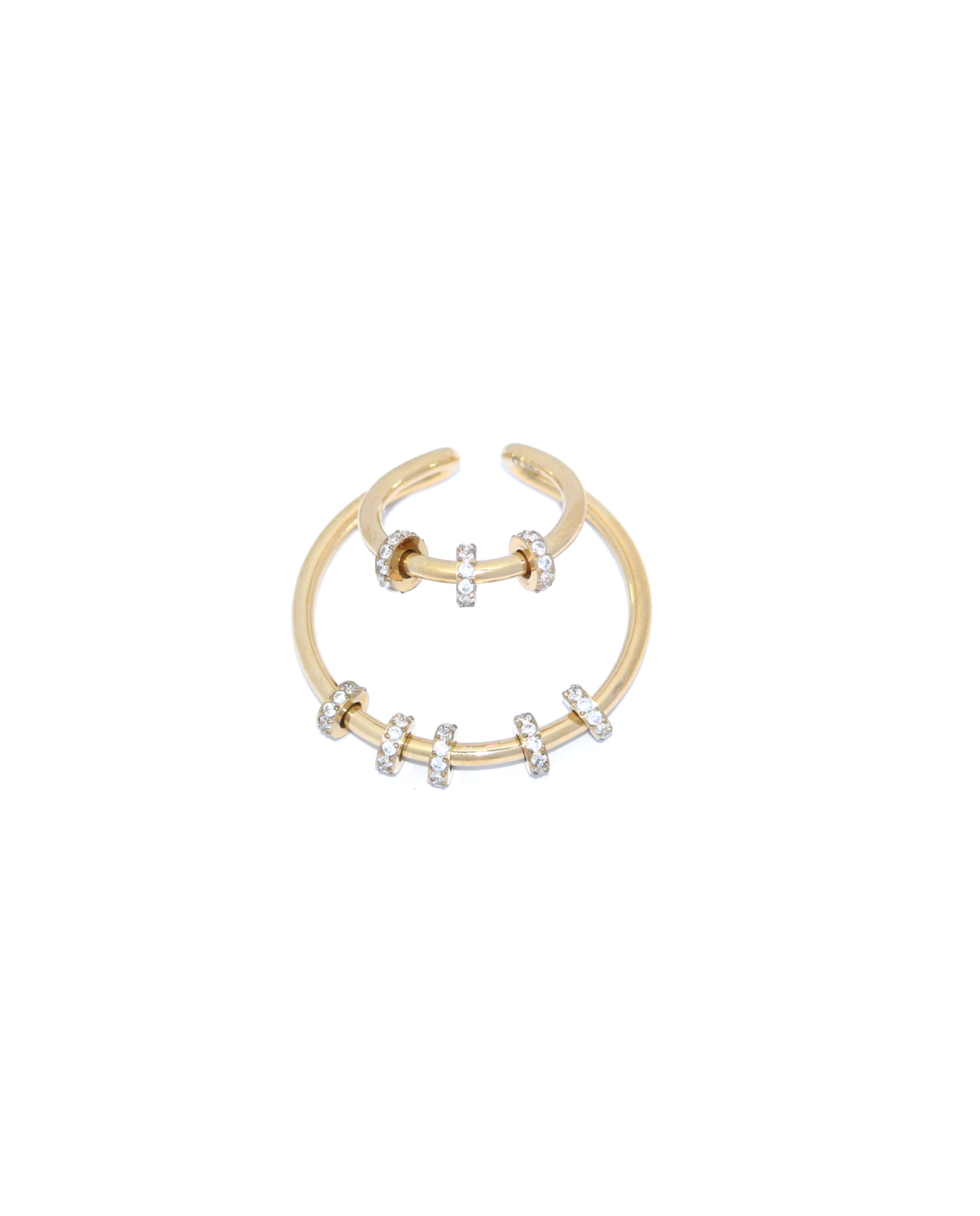 Isabelle Earcuff Large
